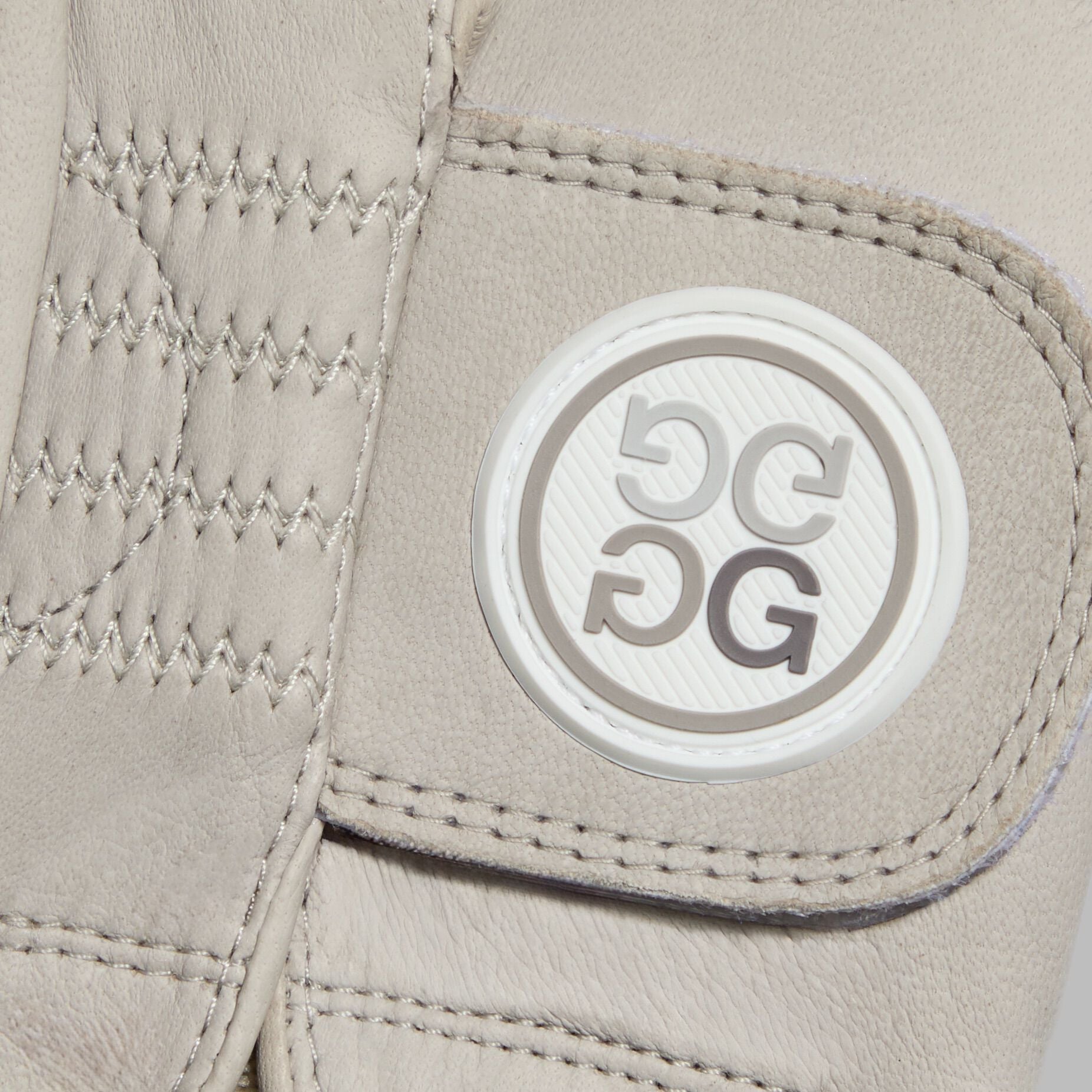 G/FORE SIGNATURE GOLF GLOVE