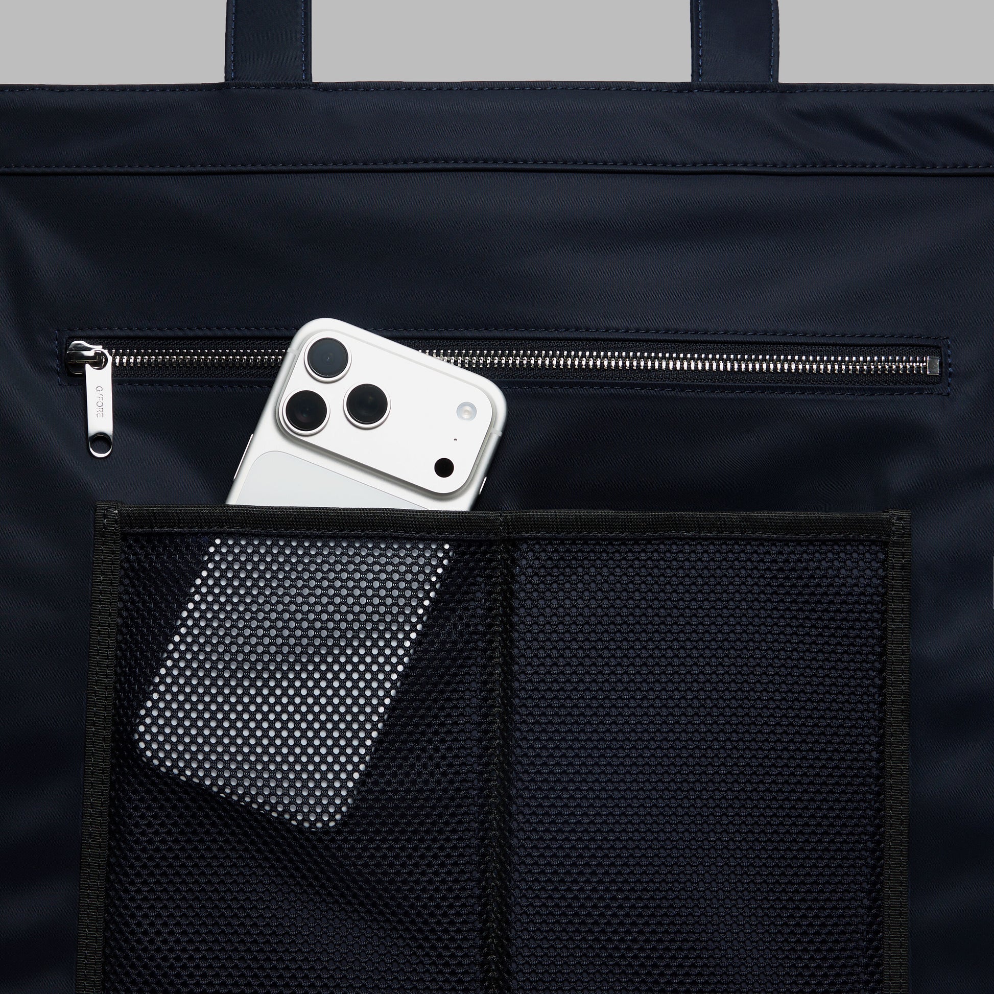 G/FORE TRIPPY QUILTED CLUB TOTE BAG