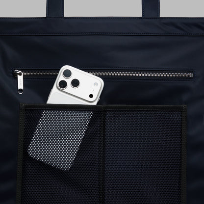 G/FORE TRIPPY QUILTED CLUB TOTE BAG