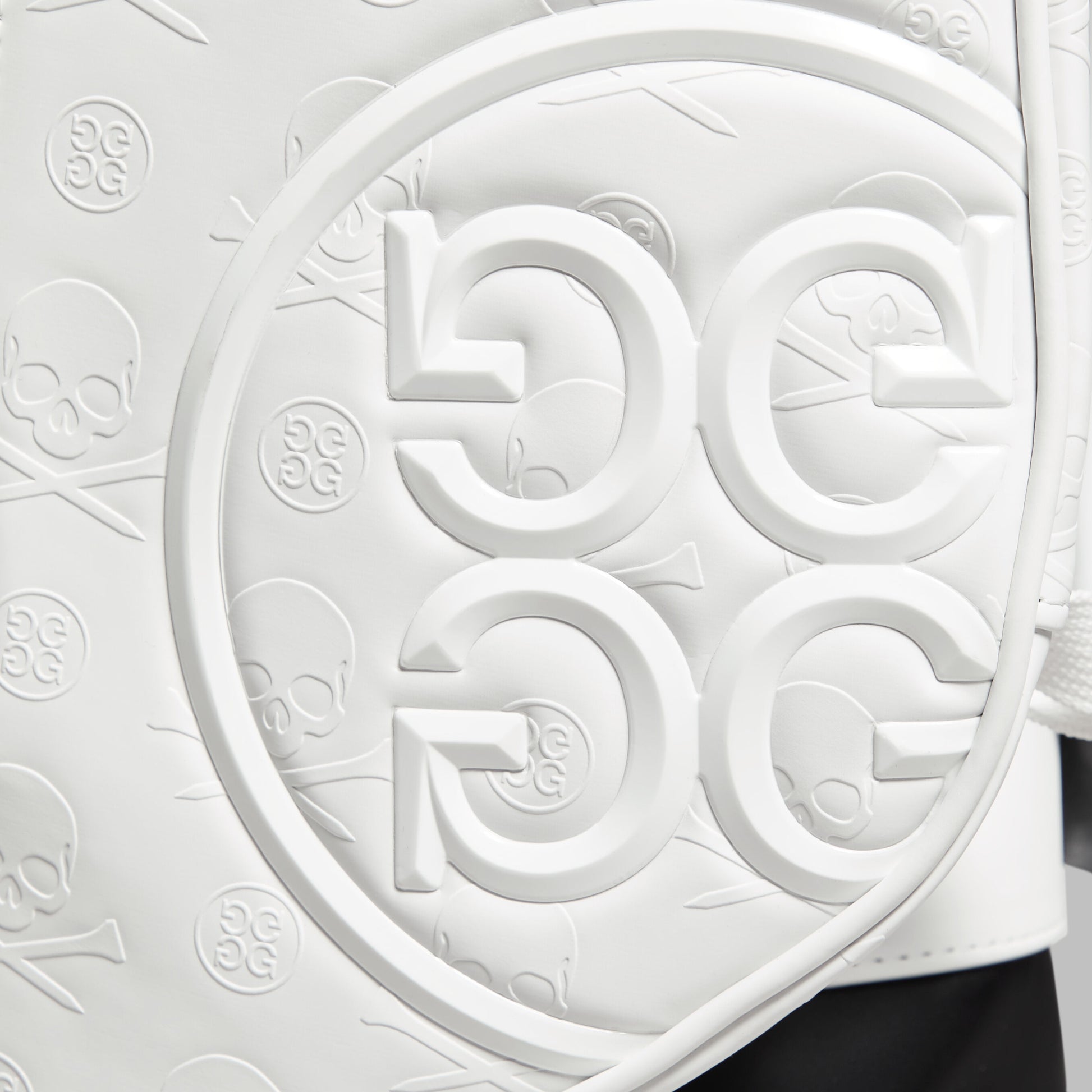 G/FORE EMBOSSED SKULL & TEES DAYTONA CARRY GOLF BAG