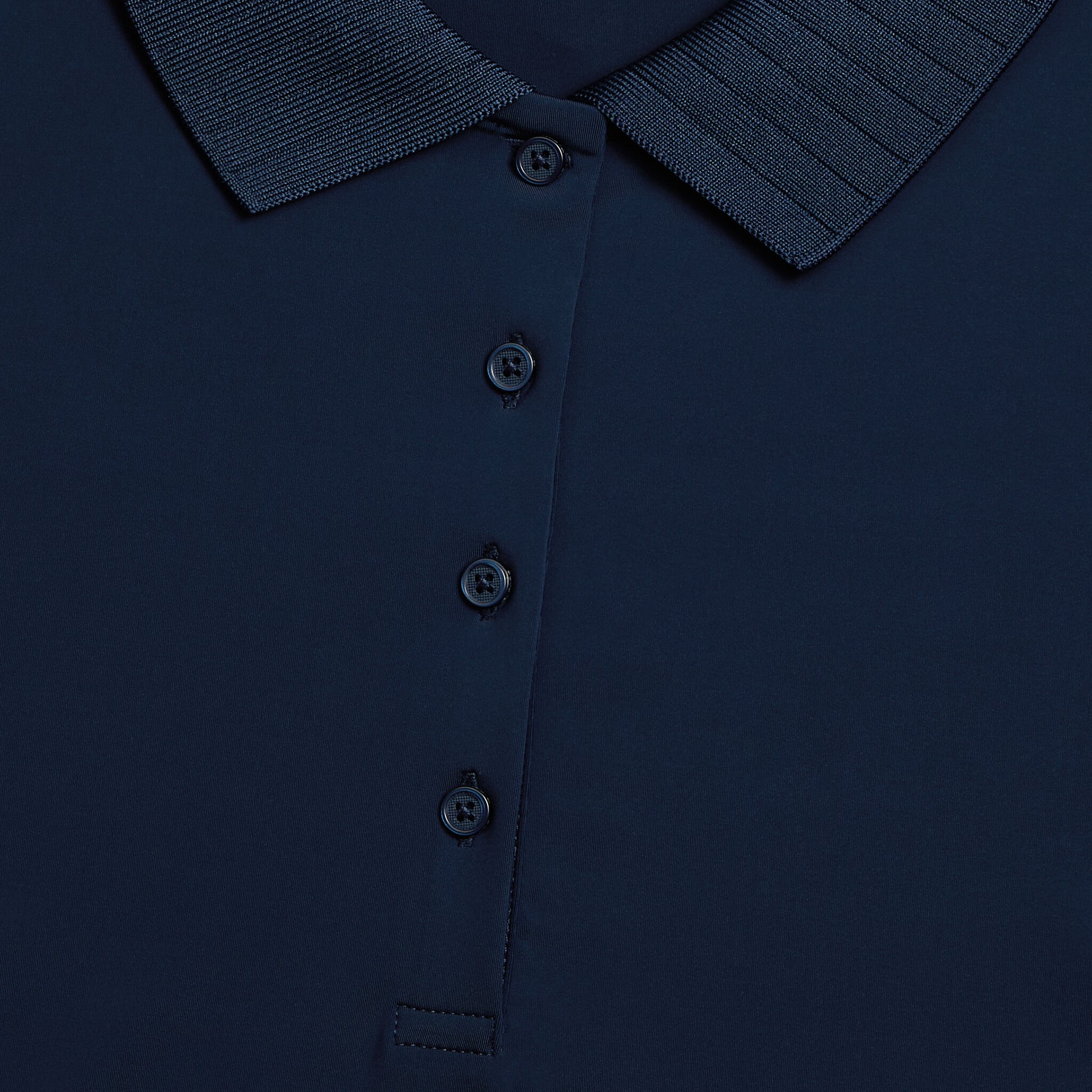 G/FORE PLEATED COLLAR SILKY TECH NYLON SLEEVELESS POLO