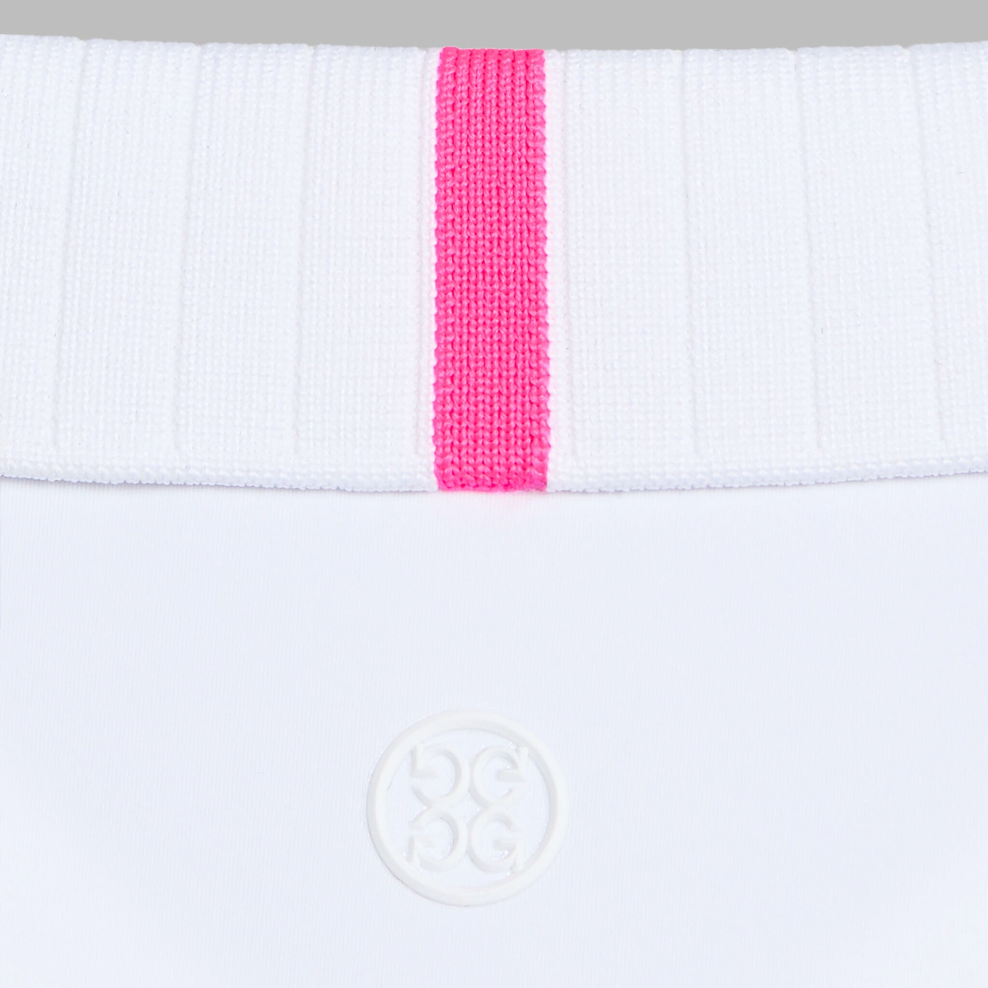 G/FORE PLEATED COLLAR SILKY TECH NYLON SLEEVELESS POLO