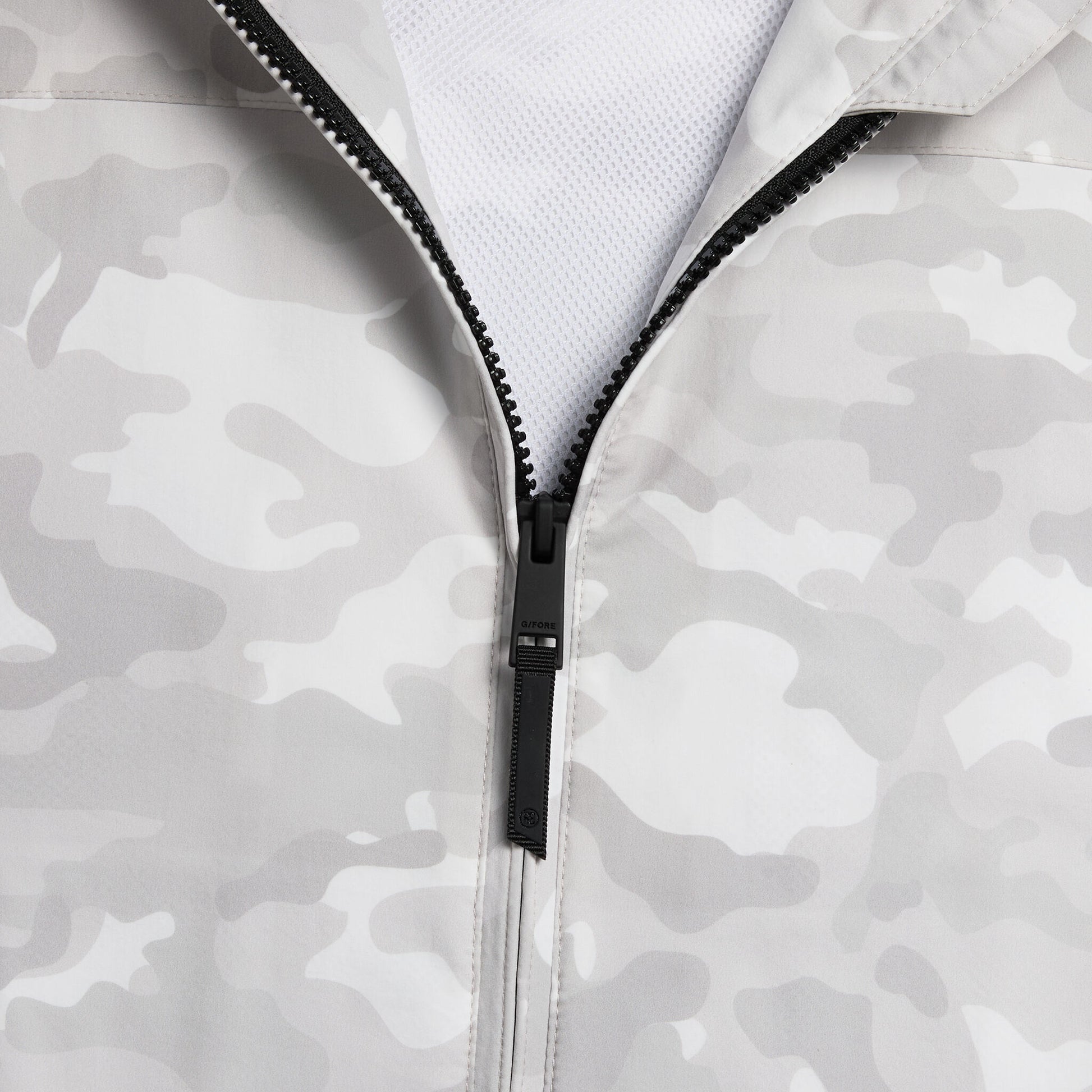 G/FORE PARACHUTE CAMO WINDBREAKER