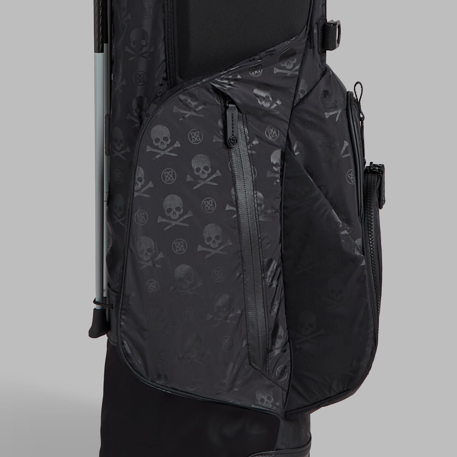 G/FORE SCRAMBLE SKULL & TEES PARACHUTE CARRY GOLF BAG