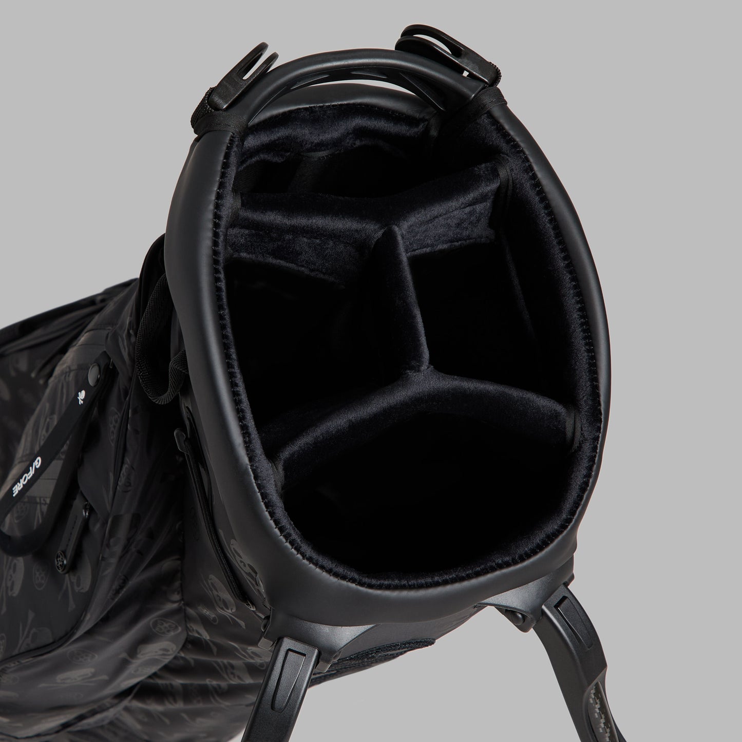G/FORE SCRAMBLE SKULL & TEES PARACHUTE CARRY GOLF BAG