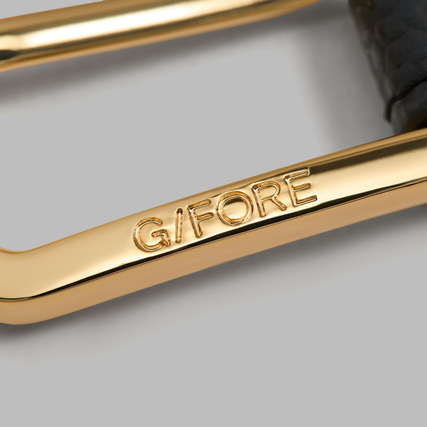 G/FORE METAL TEES PEBBLE LEATHER BELT